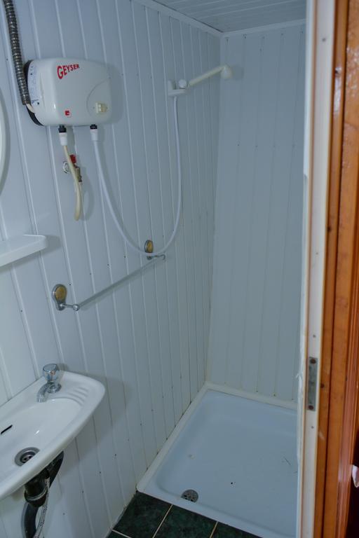 Camping Robinson Country Club Oradea Kamer foto