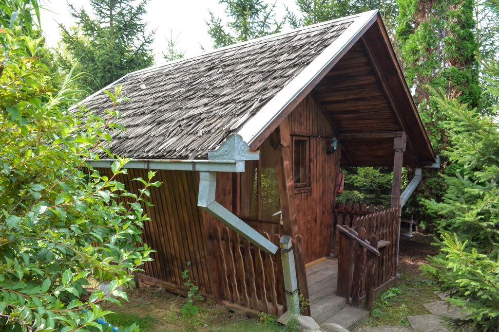 Camping Robinson Country Club Oradea Buitenkant foto