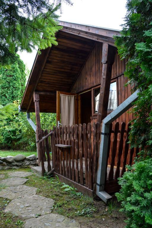 Camping Robinson Country Club Oradea Buitenkant foto