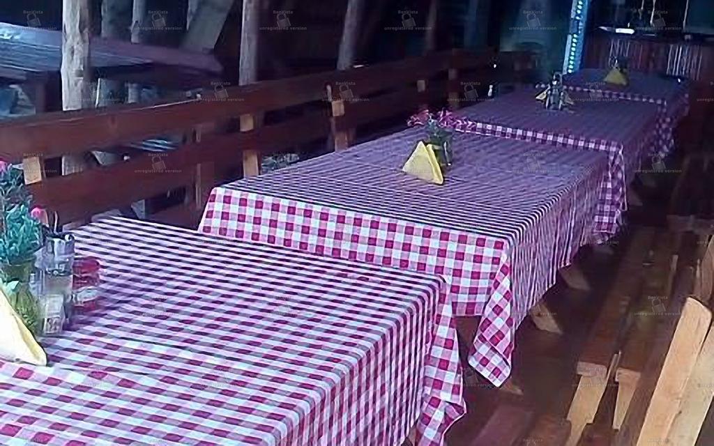 Camping Robinson Country Club Oradea Buitenkant foto