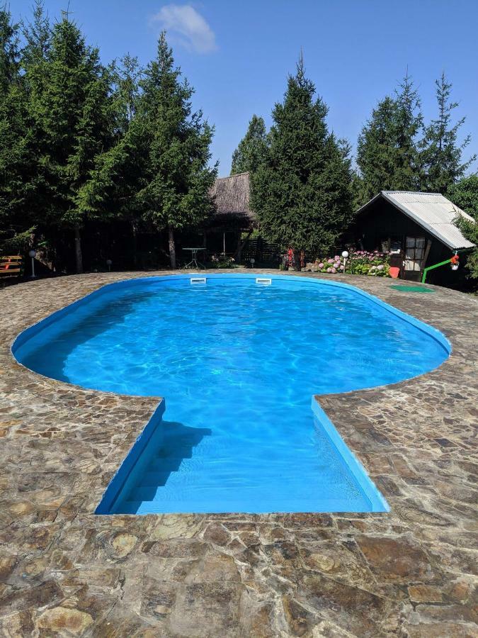 Camping Robinson Country Club Oradea Buitenkant foto